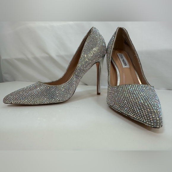 Steve Madden “Altisha” Nude Crystal Pointed-Toe Pumps w Silver Heels Sz 8.5 - Picture 4 of 10